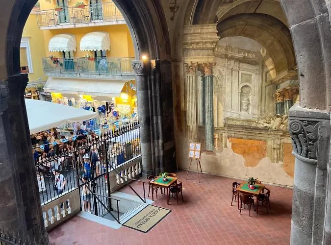 Inside Sedil Dominova House Διαμέρισμα Σορέντο