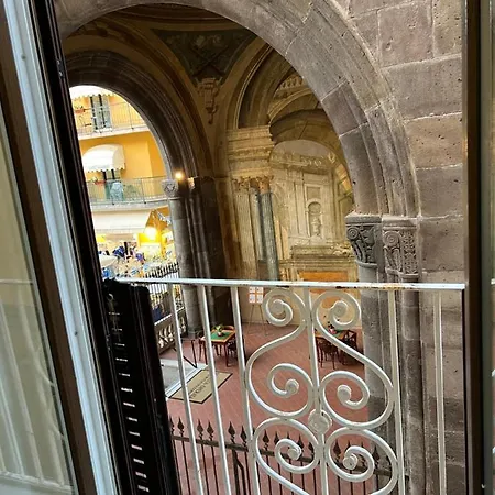 Inside Sedil Dominova House شقة *